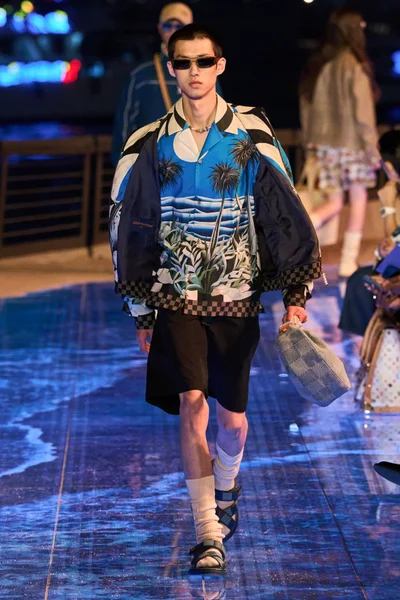 Look 51
